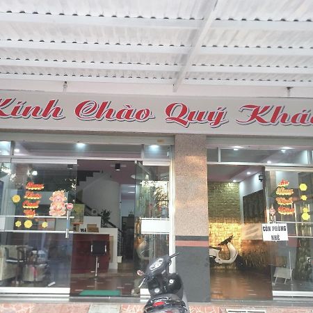 Minh Anh Hostel Rạch Giá Eksteriør billede