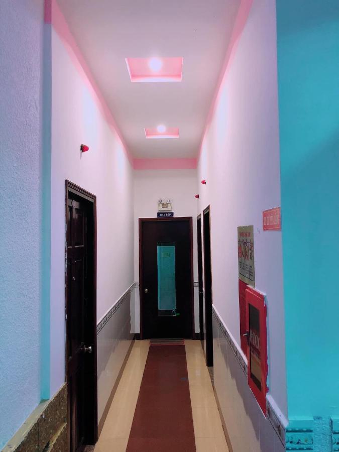 Minh Anh Hostel Rạch Giá Eksteriør billede